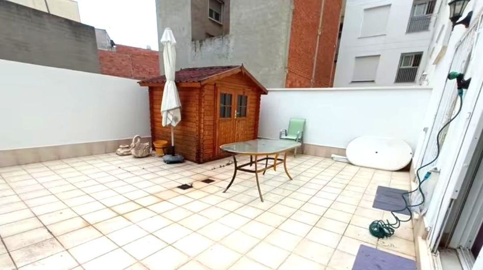 Planta baja en venta en Plaça D’isabel de Villena, 51, Pueblo